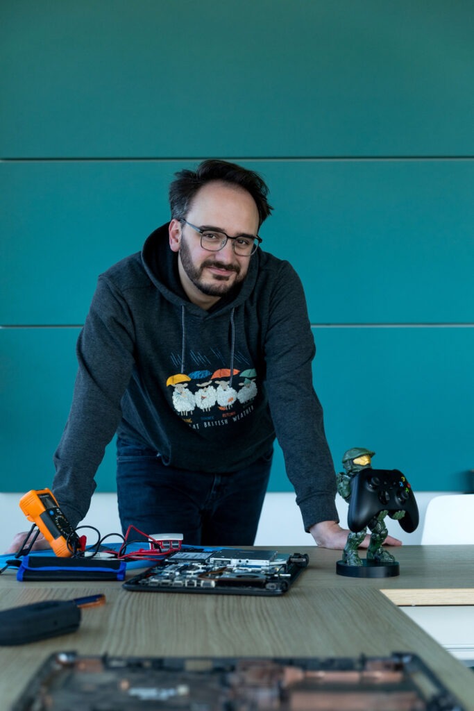 Sam, Samuel, Donovan, Co-Owner, Director, IT, Support, BNA IT Solutions