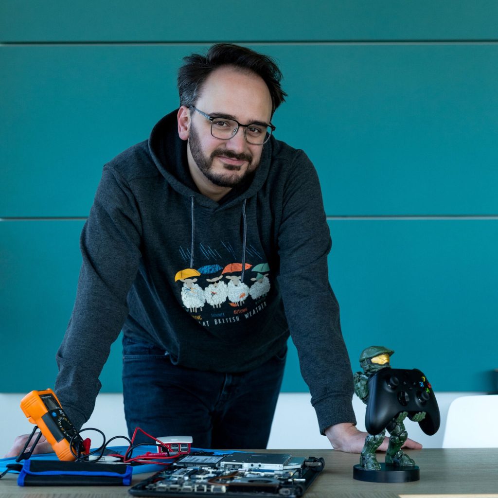 Sam, Samuel, Donovan, Co-Owner, Director, IT, Support, BNA IT Solutions